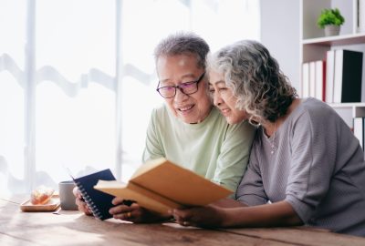 old people reading